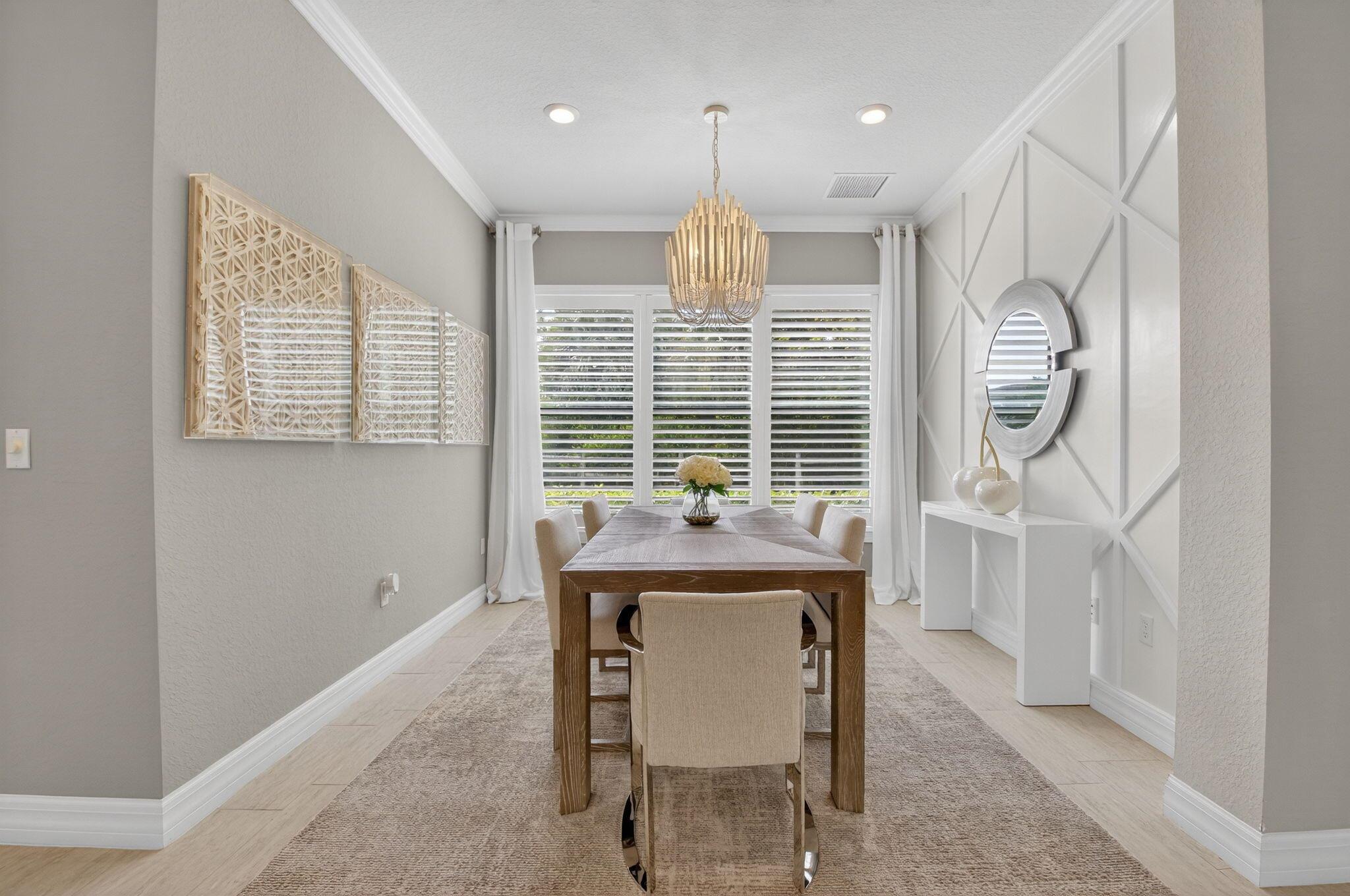 BOCA FLORES - Residential Lease