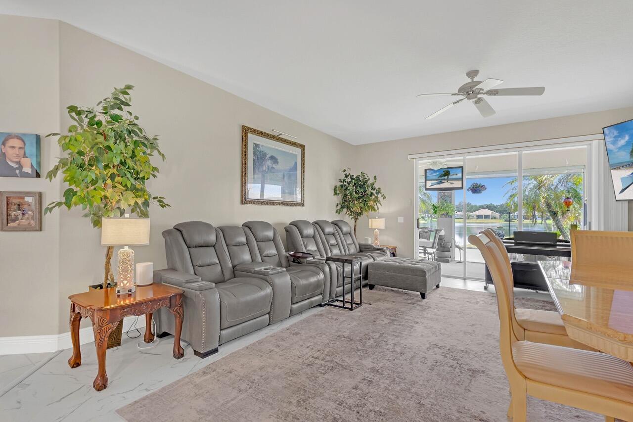 HAMMOCK LAKES PHASE I - Residential