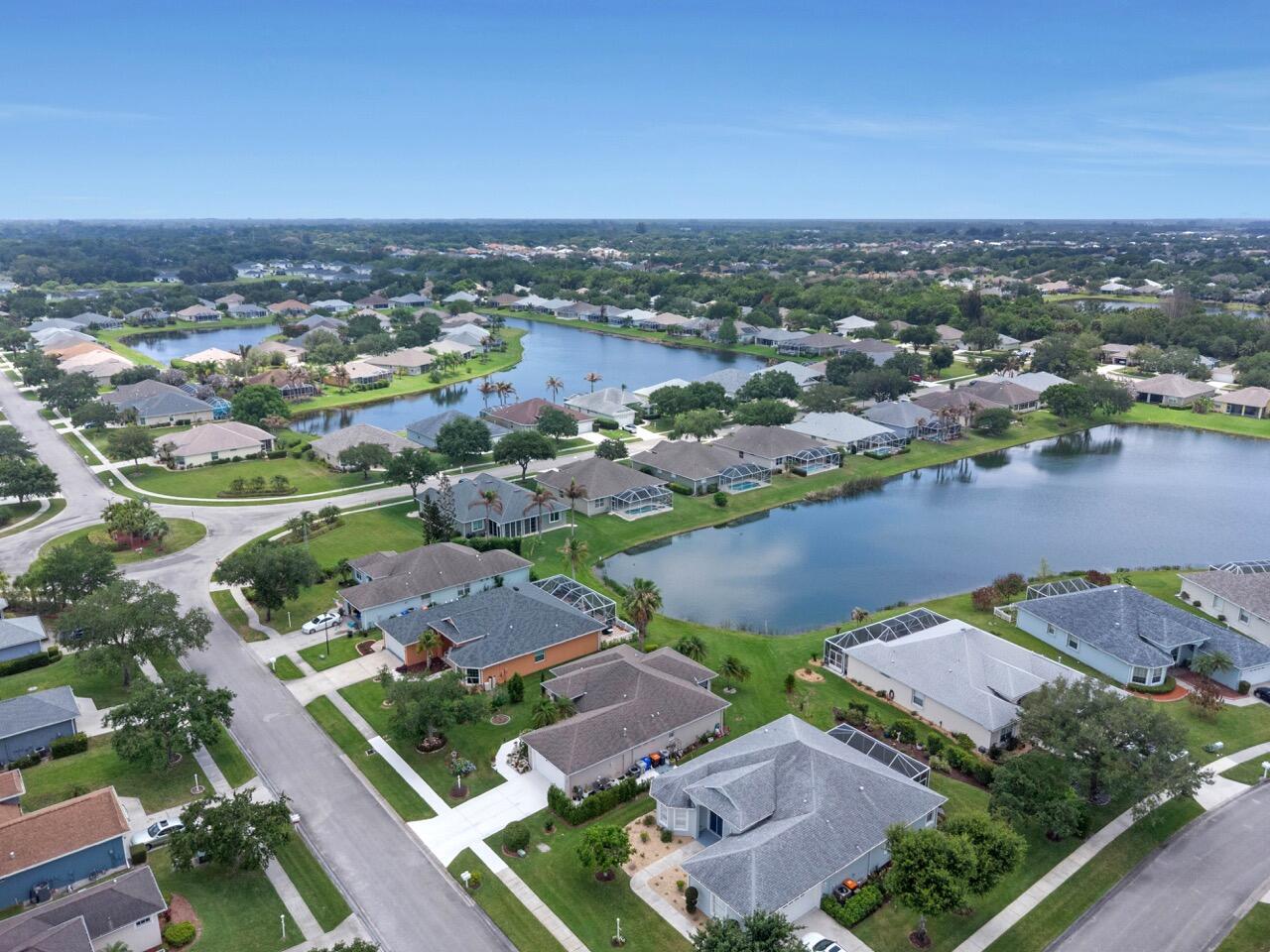 HAMMOCK LAKES PHASE I - Residential