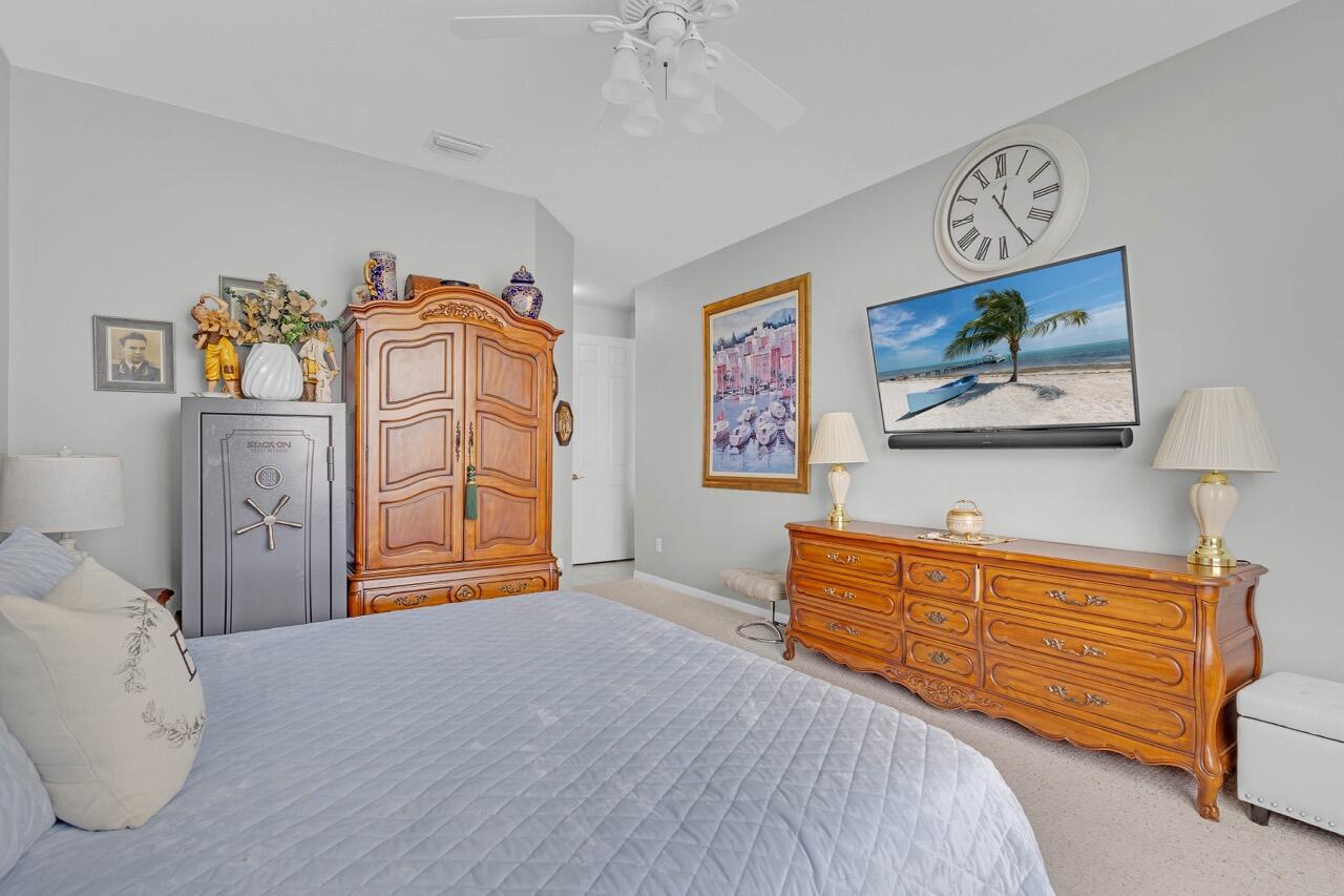 HAMMOCK LAKES PHASE I - Residential