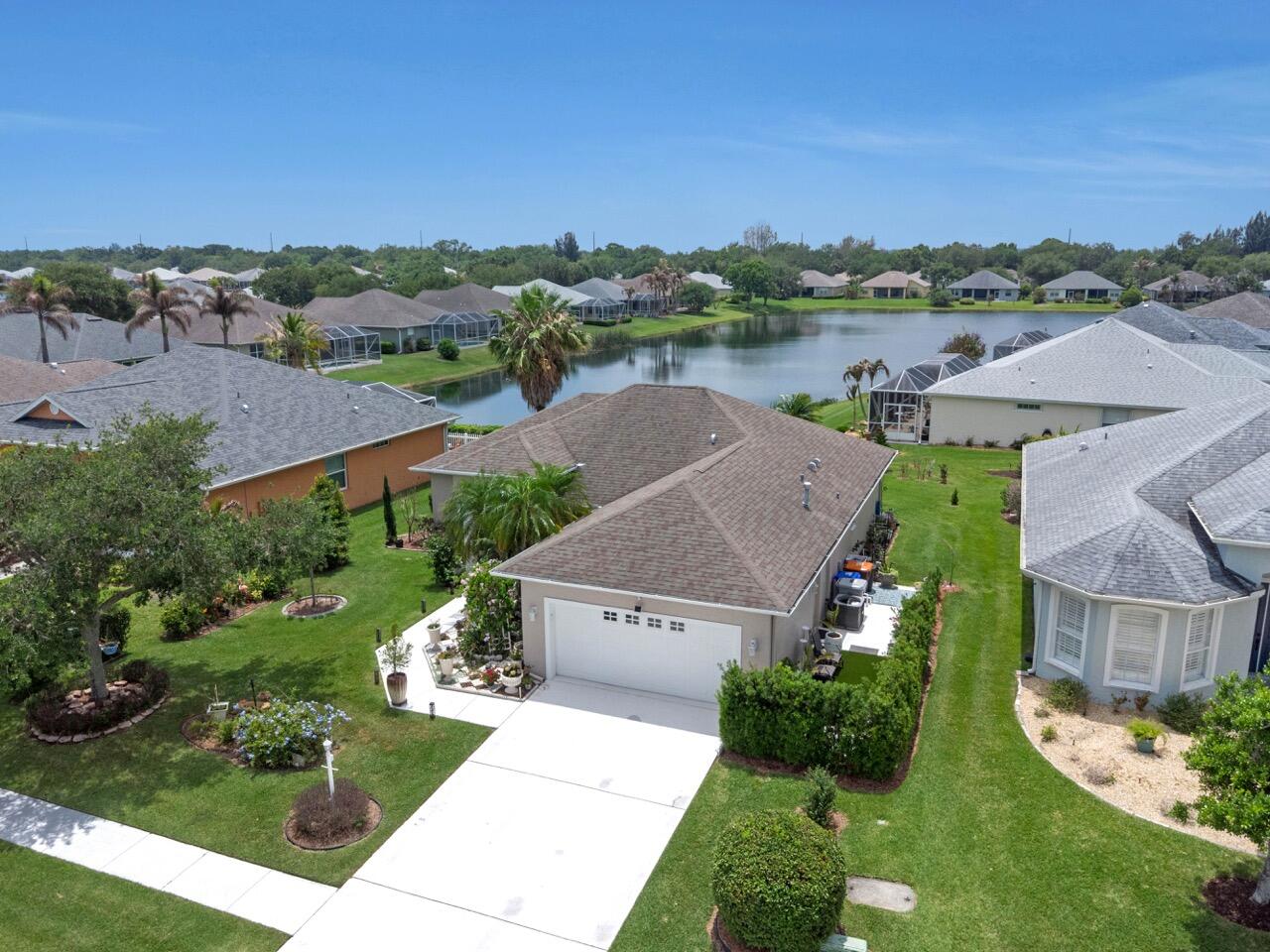 HAMMOCK LAKES PHASE I - Residential