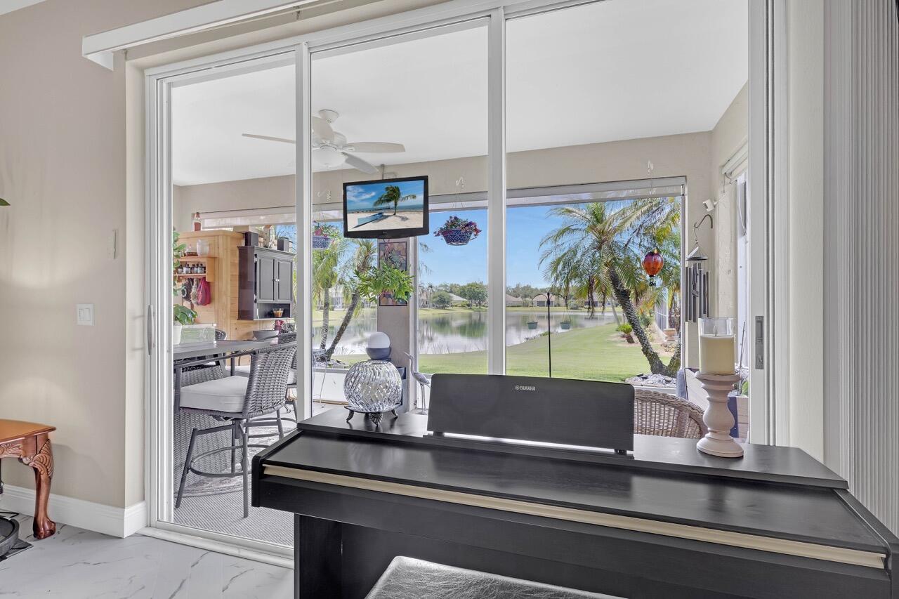 HAMMOCK LAKES PHASE I - Residential