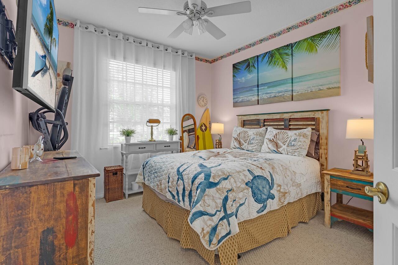 HAMMOCK LAKES PHASE I - Residential