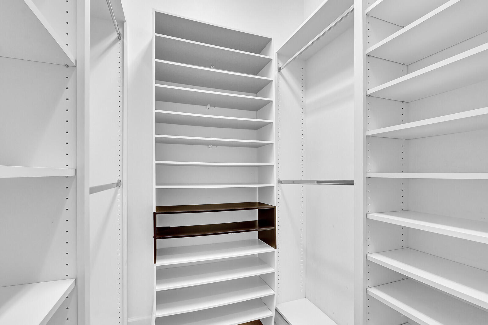 ISLAND AT ABACOA - Residential Lease