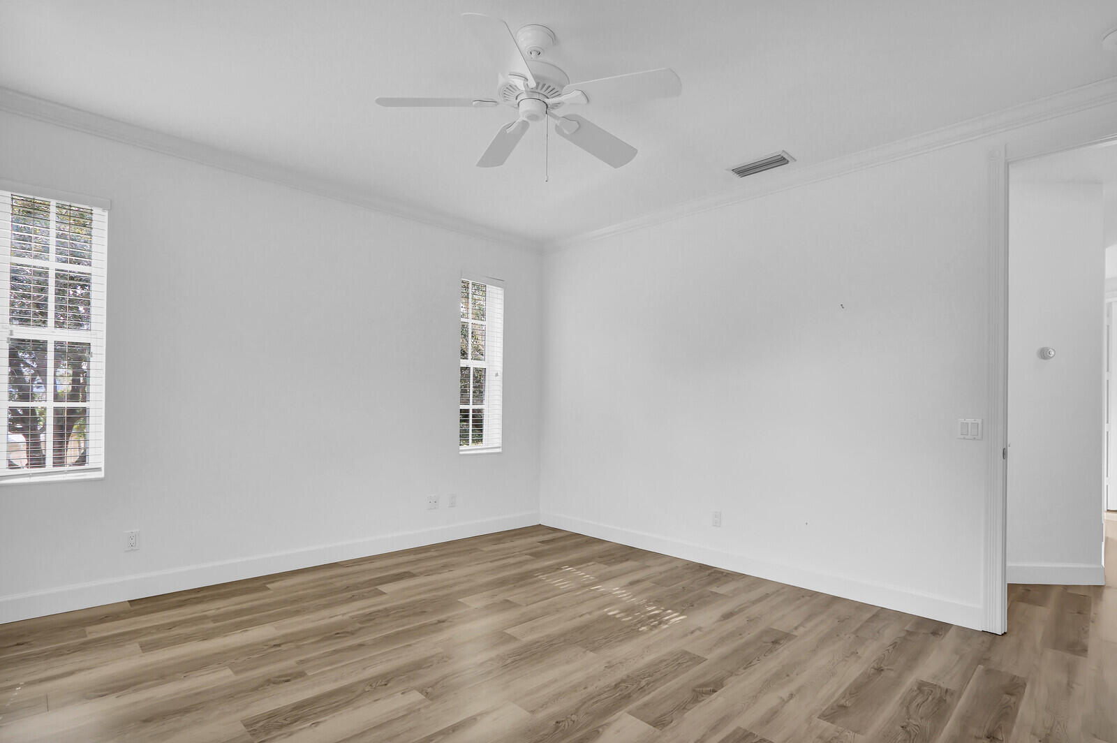 ISLAND AT ABACOA - Residential Lease