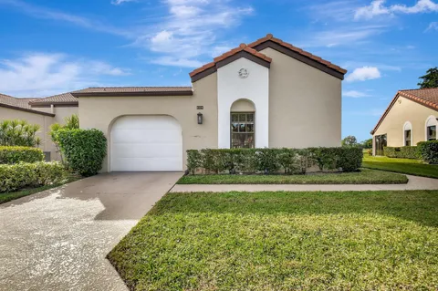 8326 Mooring Circle, Boynton Beach, FL MLS: R11074474