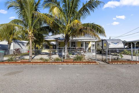 A home in Okeechobee