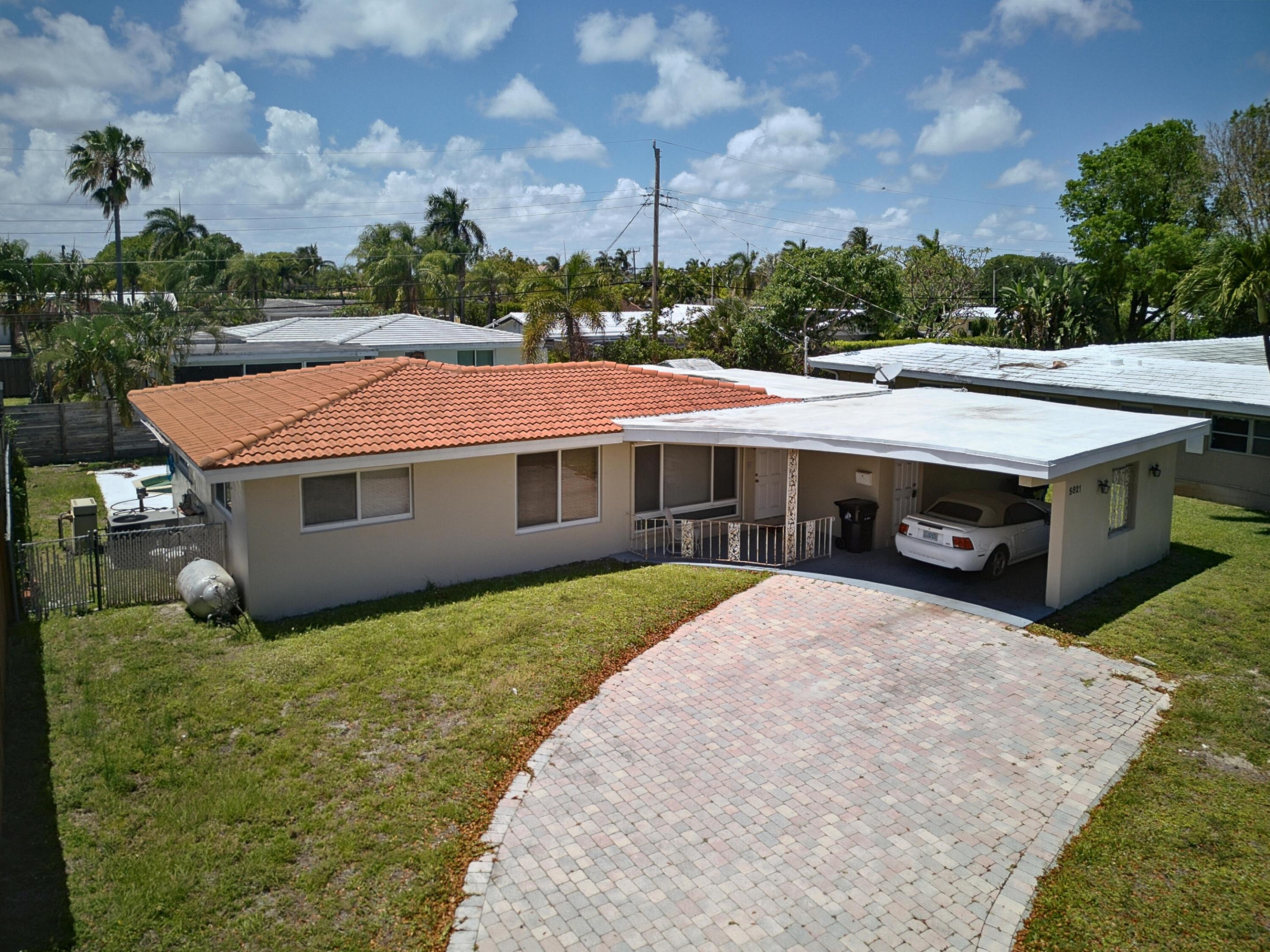 IMPERIAL POINT 2 SEC - Residential