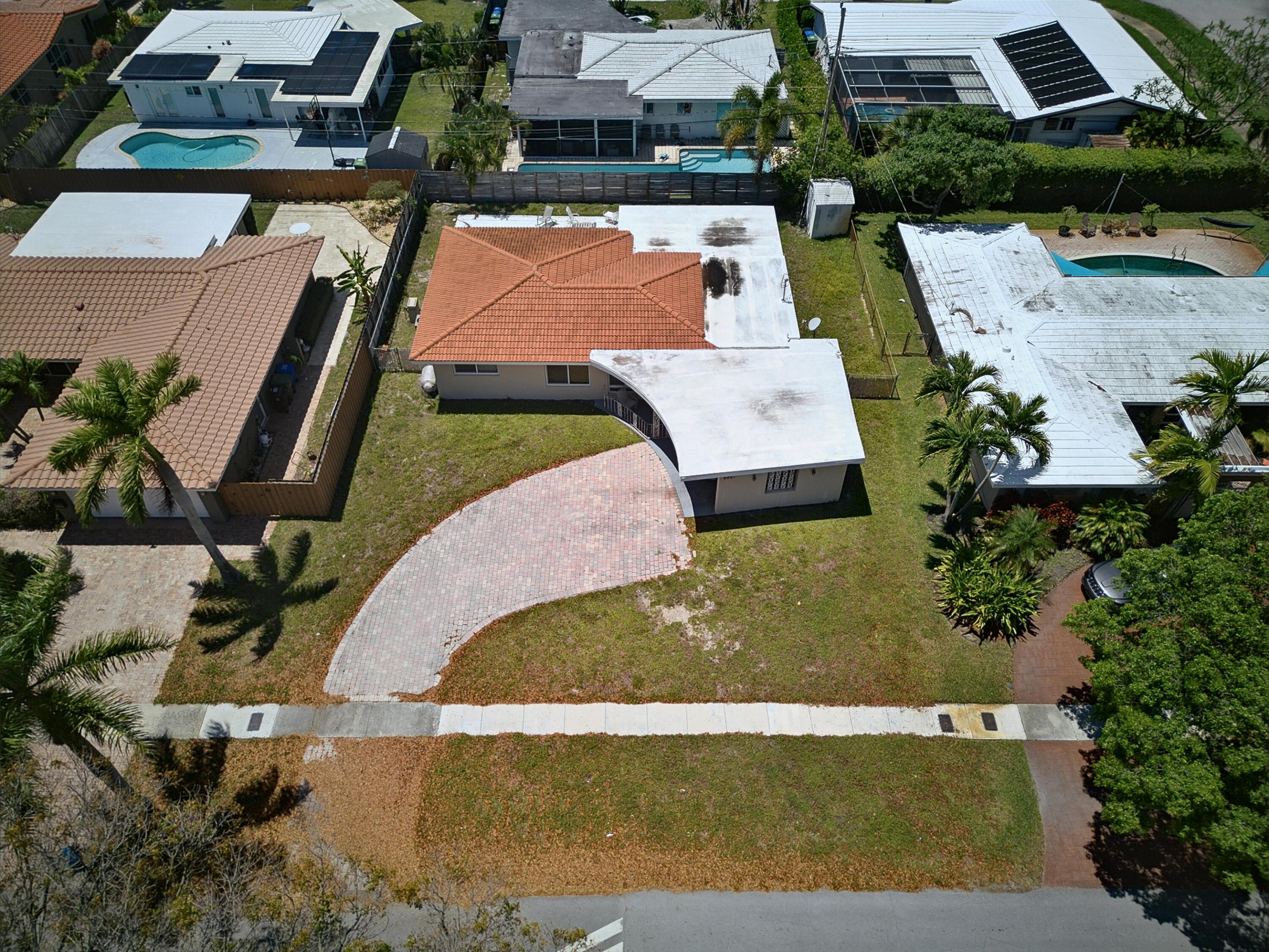 IMPERIAL POINT 2 SEC - Residential