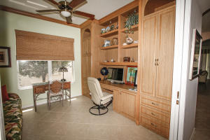 VALENCIA SHORES - Residential