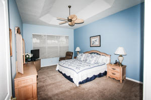 VALENCIA SHORES - Residential