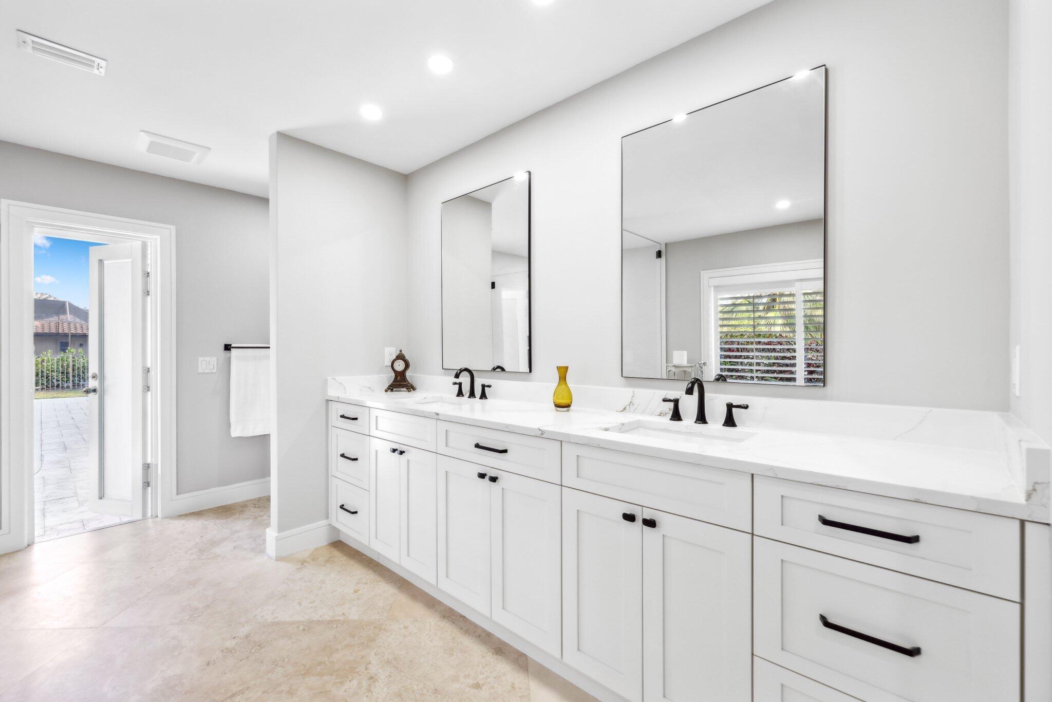 BOCA RATON BATH & TENNIS - Residential