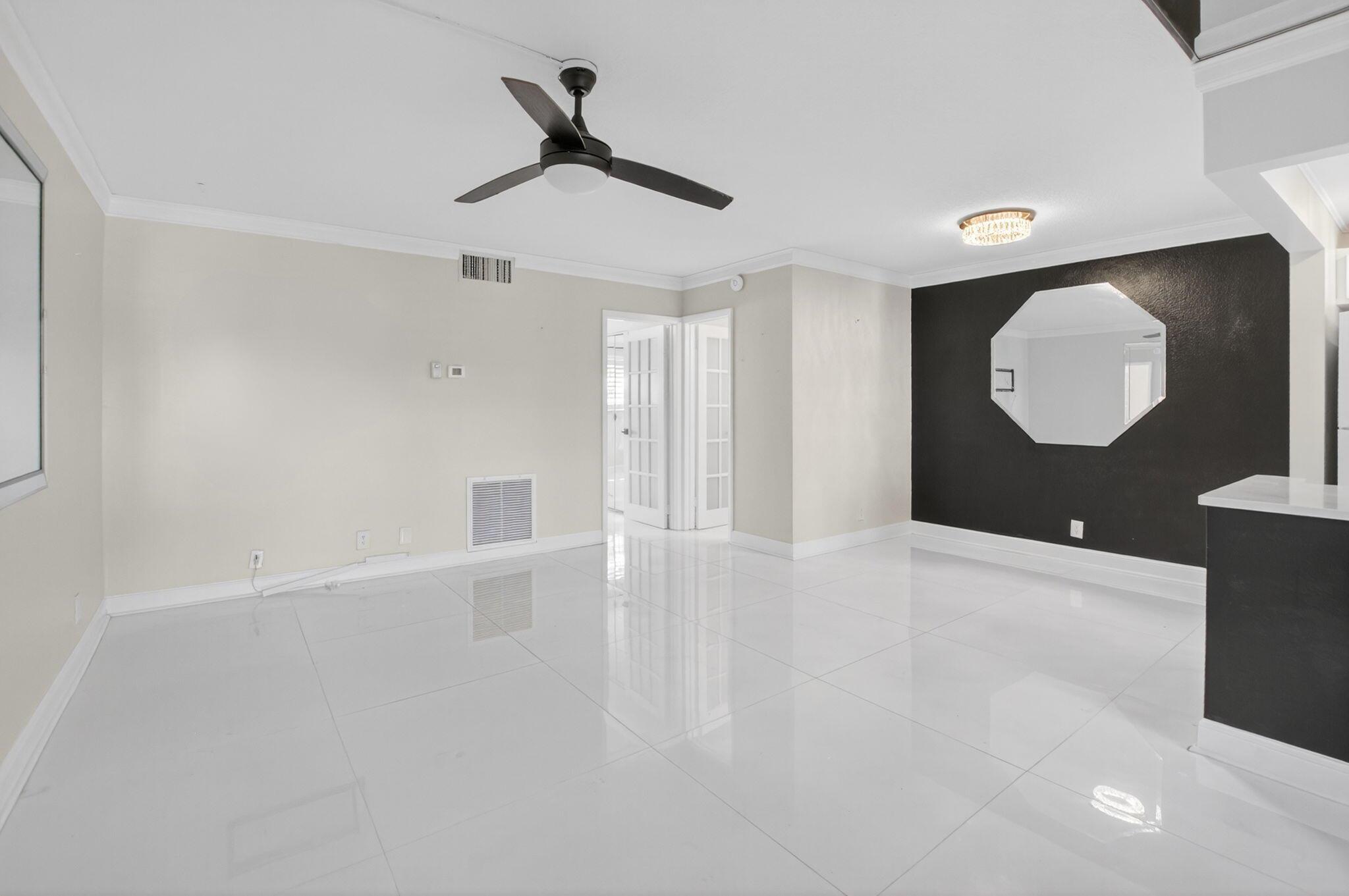 808 SE 7th Street 107