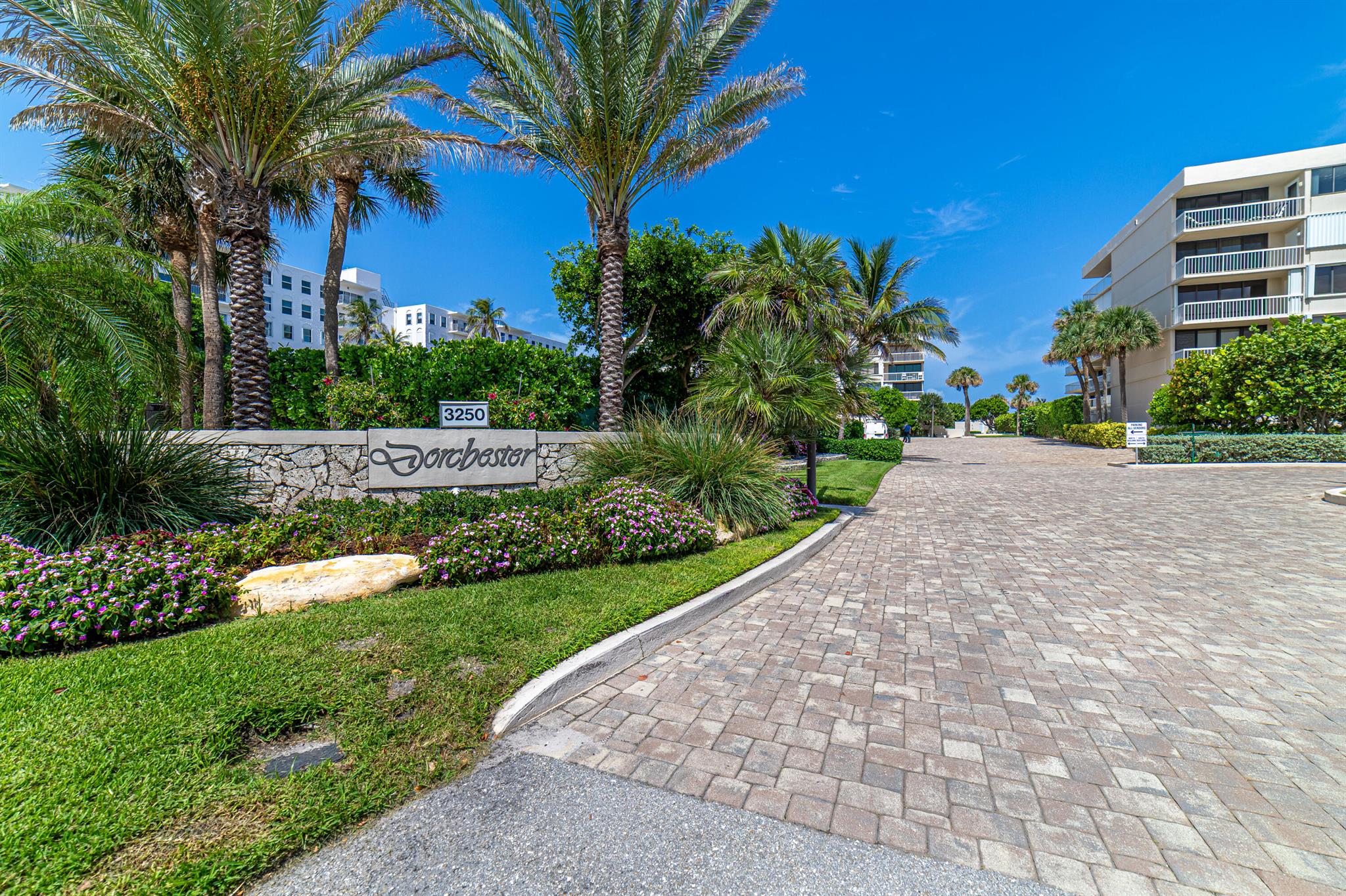 DORCHESTER OF PALM BEACH - Residential Lease