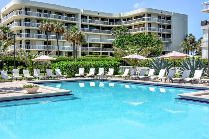 DORCHESTER OF PALM BEACH - Residential Lease