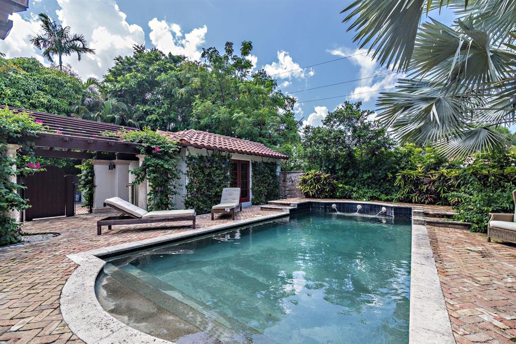 PERSHING PARK LAKE ADD - Residential