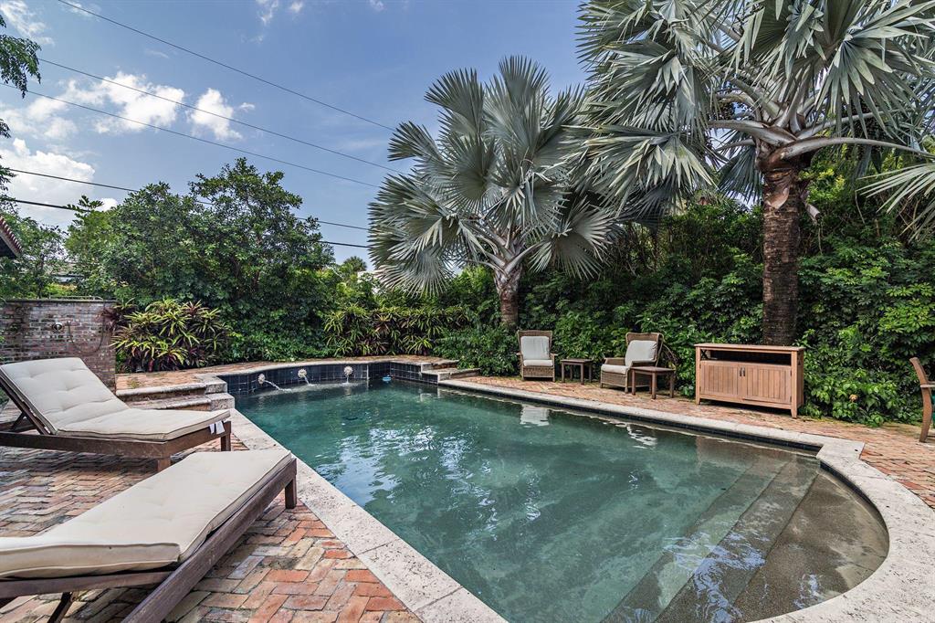 PERSHING PARK LAKE ADD - Residential