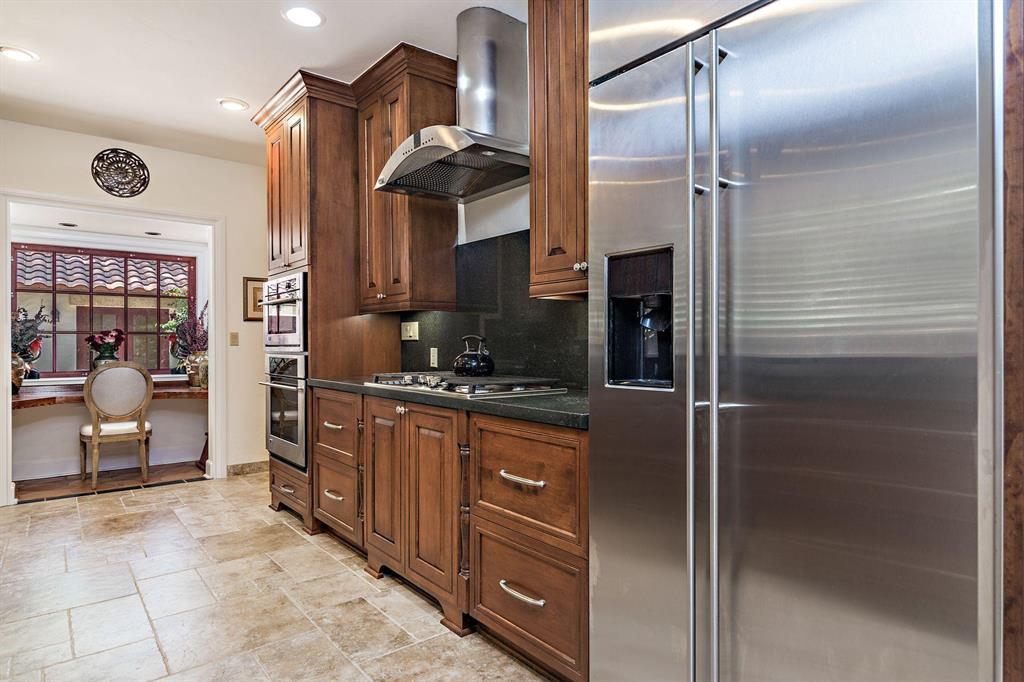 PERSHING PARK LAKE ADD - Residential