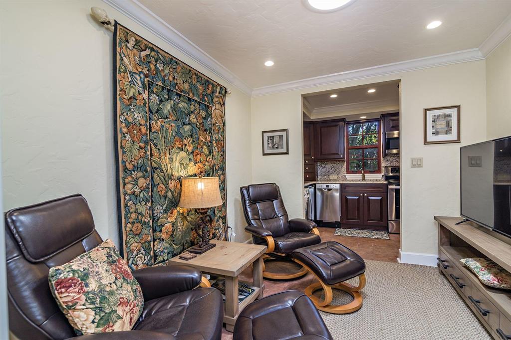 PERSHING PARK LAKE ADD - Residential