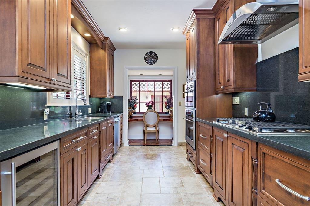 PERSHING PARK LAKE ADD - Residential