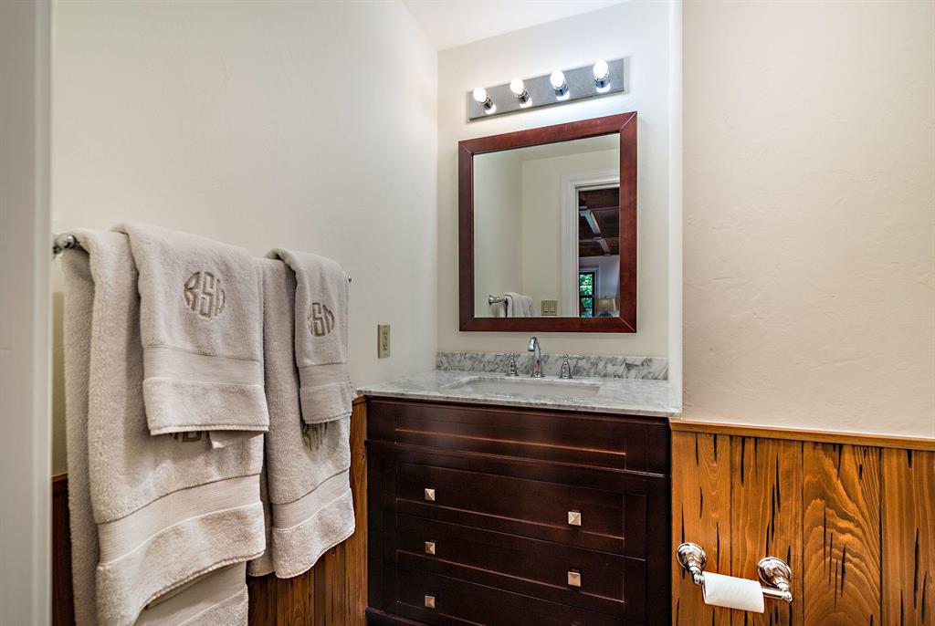 PERSHING PARK LAKE ADD - Residential