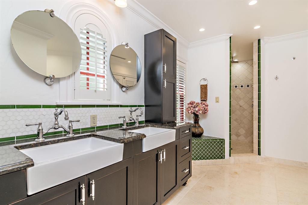 PERSHING PARK LAKE ADD - Residential