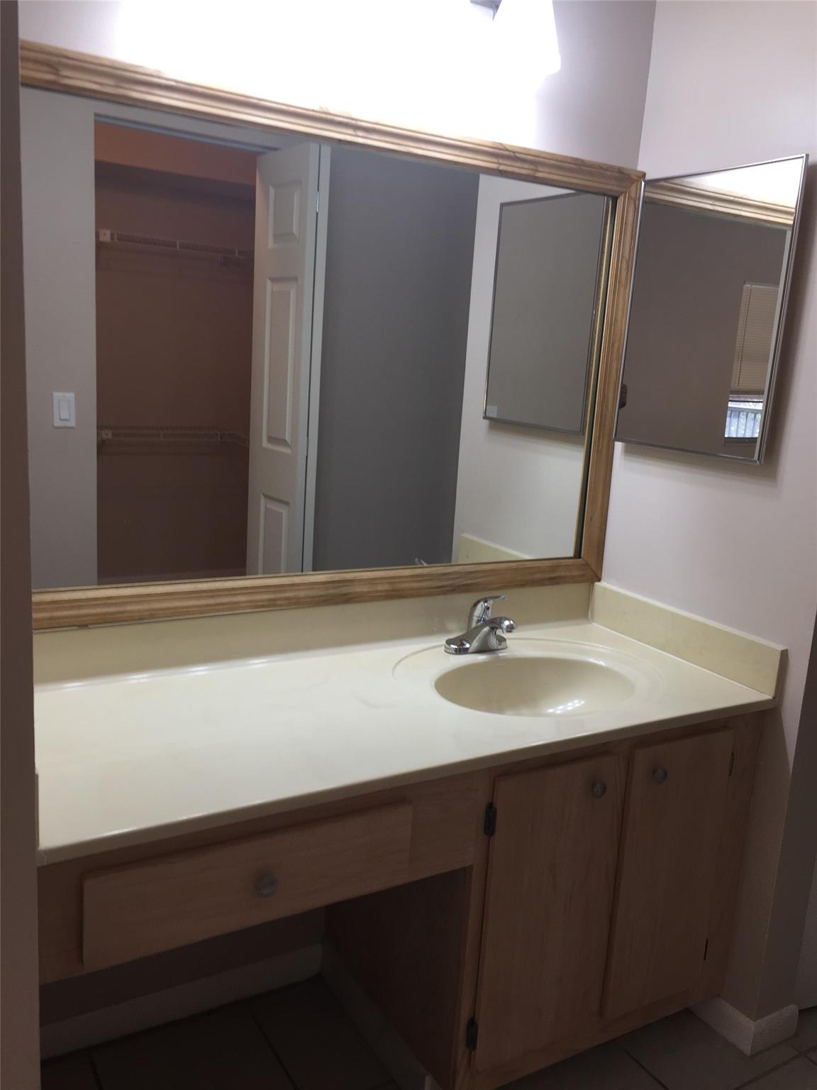 Cambridge At Century - Residential Lease