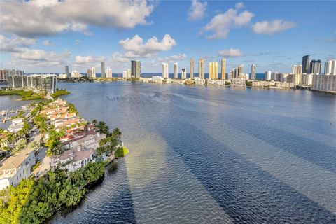 A home in Aventura