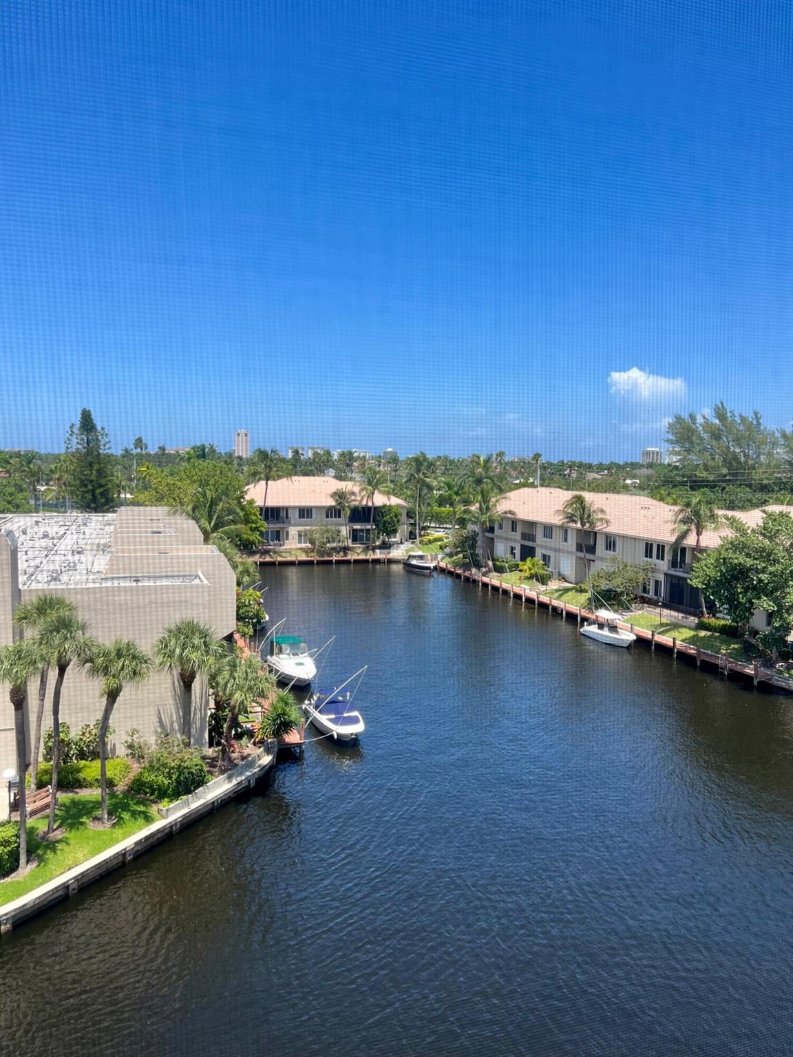 BOCA BAYOU CONDO - Residential Lease