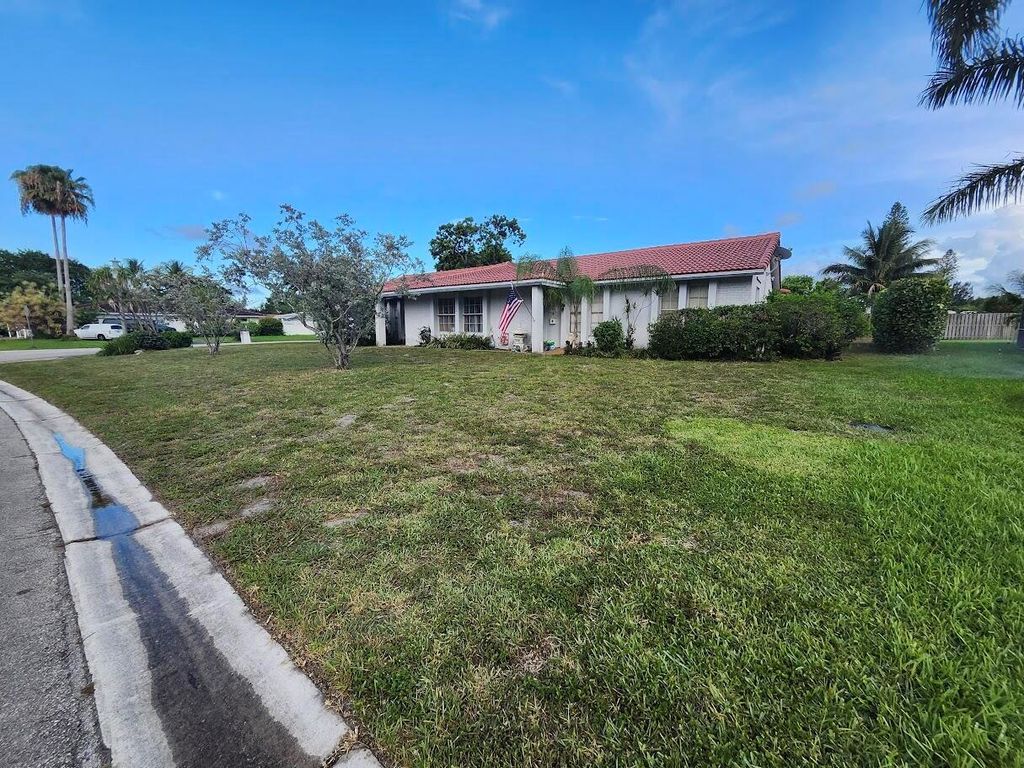 Photo of 9900 NW 39th Court, Coral Springs, FL 33065 (MLS # R11107275)