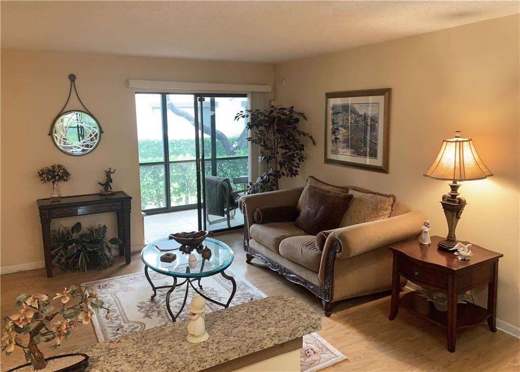 BELFORT - KINGS POINT - Residential