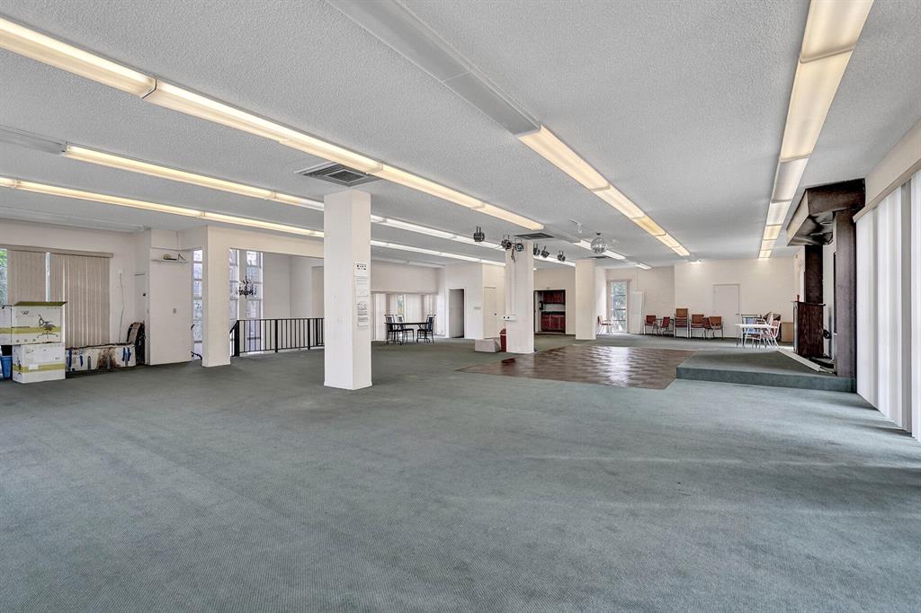 DE SOTO PARK CONDO - Residential