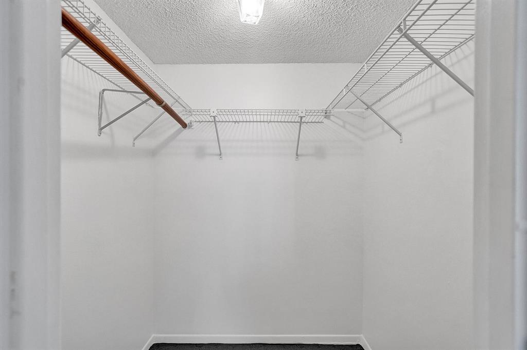 DE SOTO PARK CONDO - Residential