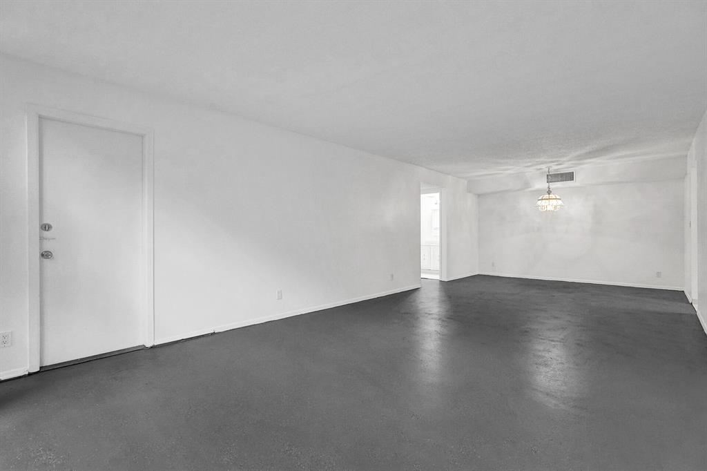 DE SOTO PARK CONDO - Residential