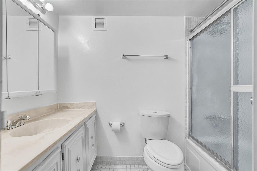 DE SOTO PARK CONDO - Residential