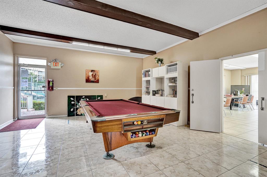 DE SOTO PARK CONDO - Residential