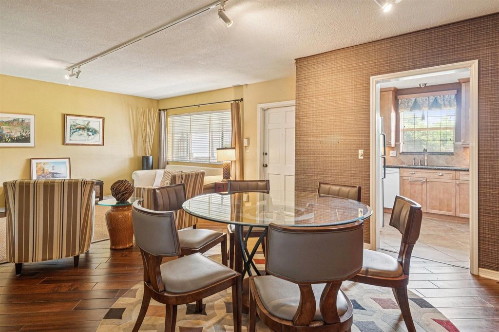 Photo of 2141 NE 68 St #106, Fort Lauderdale, FL 33308 (MLS # F10521262)