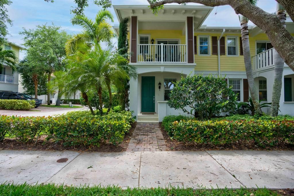 Photo of 178 Caravelle Drive, Jupiter, FL 33458 (MLS # R10788586)