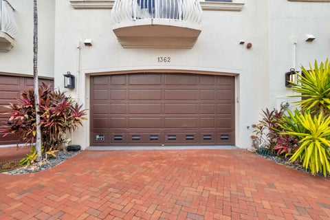Tiny photo for 1362 Bayview Drive, Fort Lauderdale, FL 33304 (MLS # B26048639)