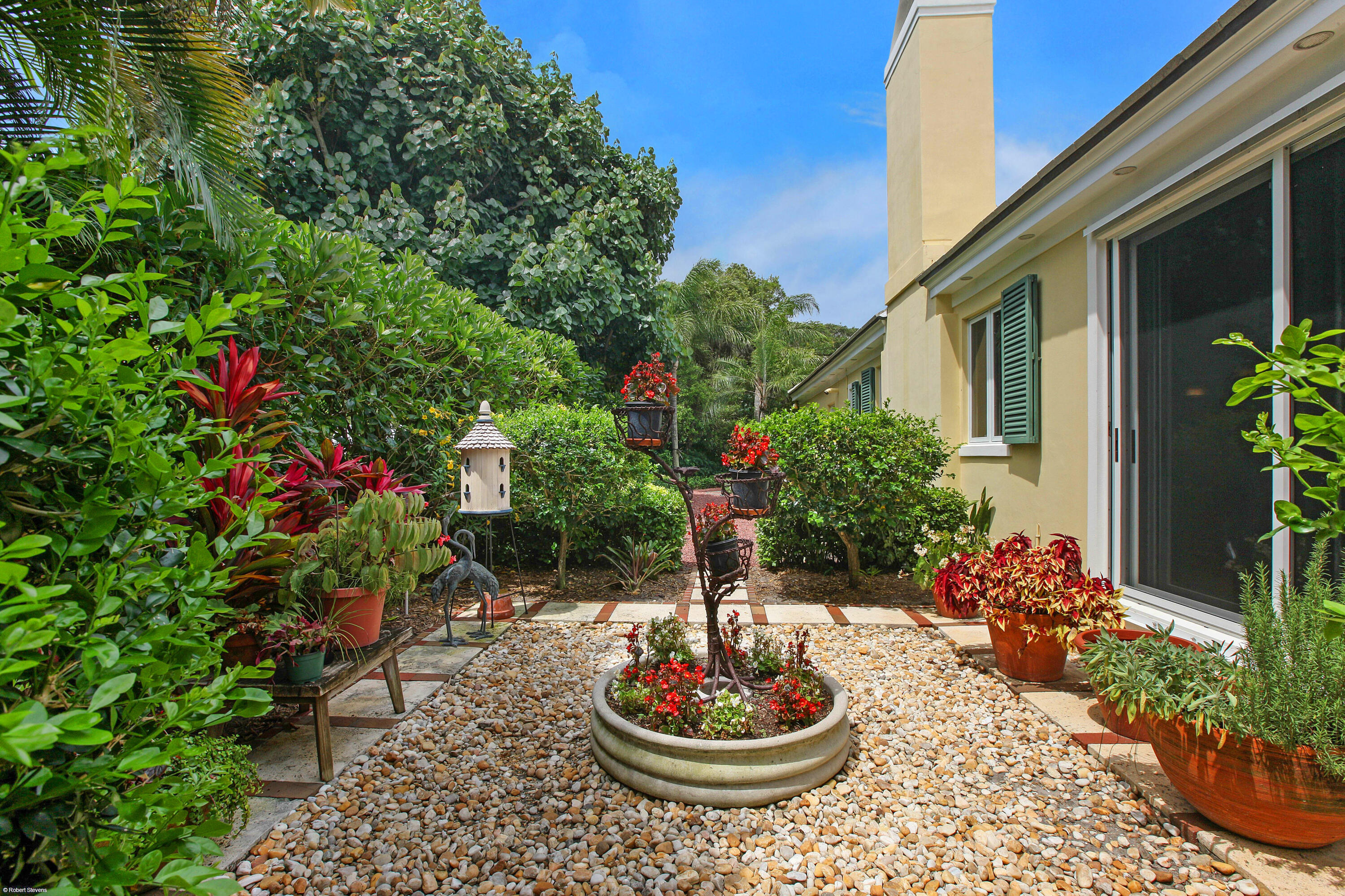 JUPITER ISLAND - Residential