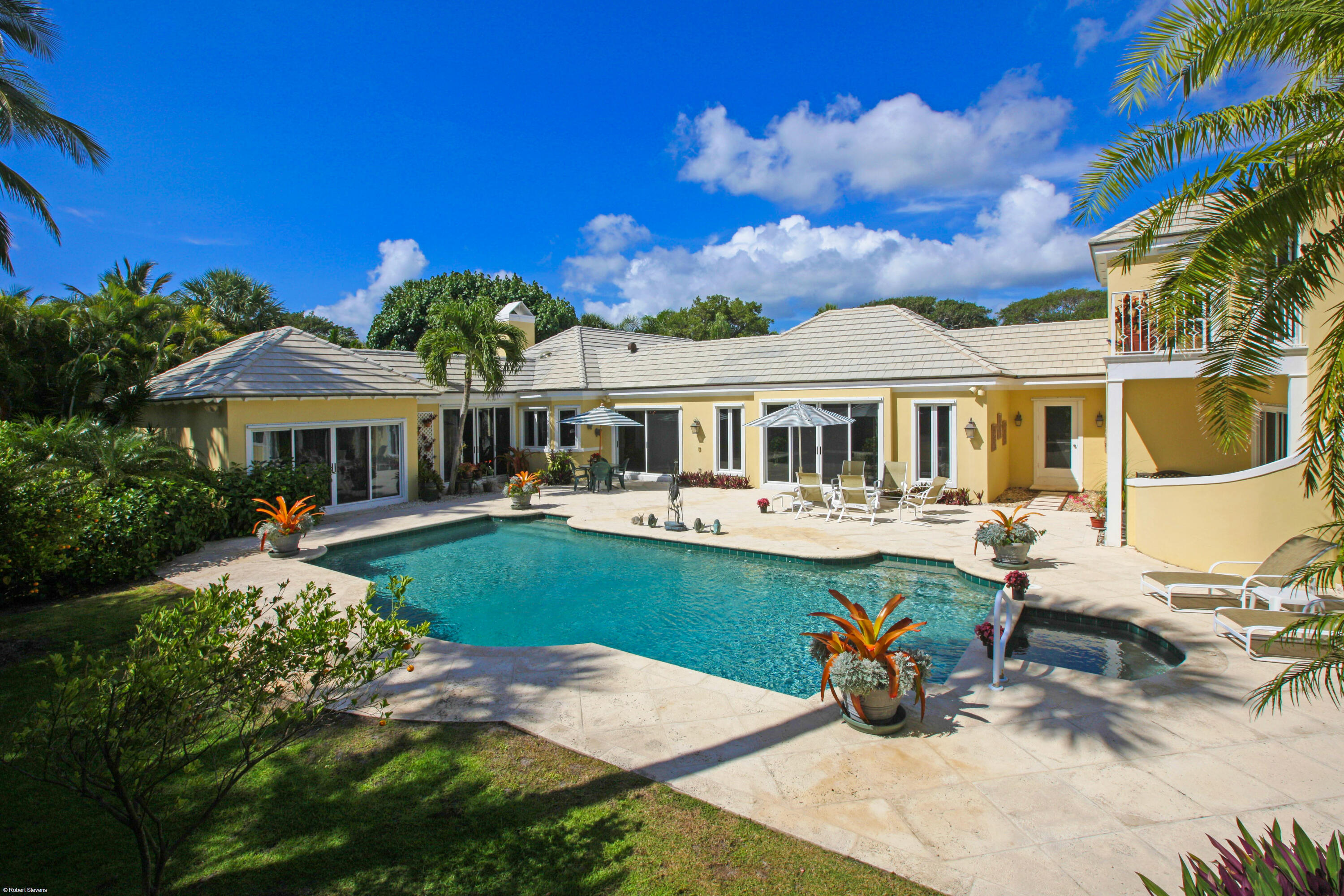 JUPITER ISLAND - Residential