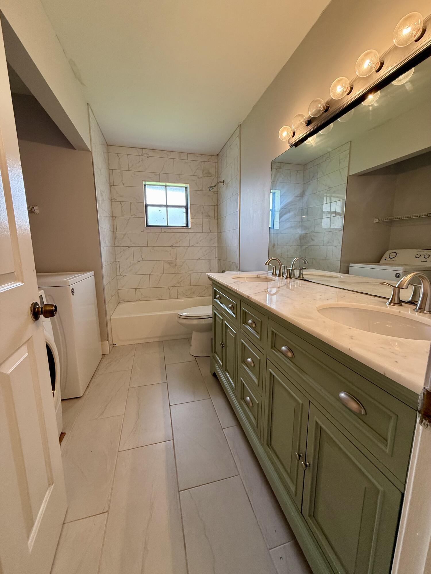 LONGWOOD VILLAGE PHASE 1 - Residential