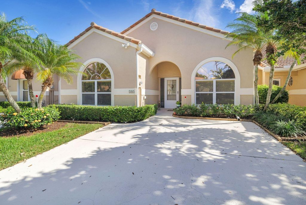 Photo of 103 Sabal Palm Lane, Palm Beach Gardens, FL 33418 (MLS # R10939980)