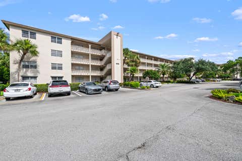 Photo of 2402 ANTIGUA Circle #C2, Coconut Creek, FL 33066 (MLS # B26054320)