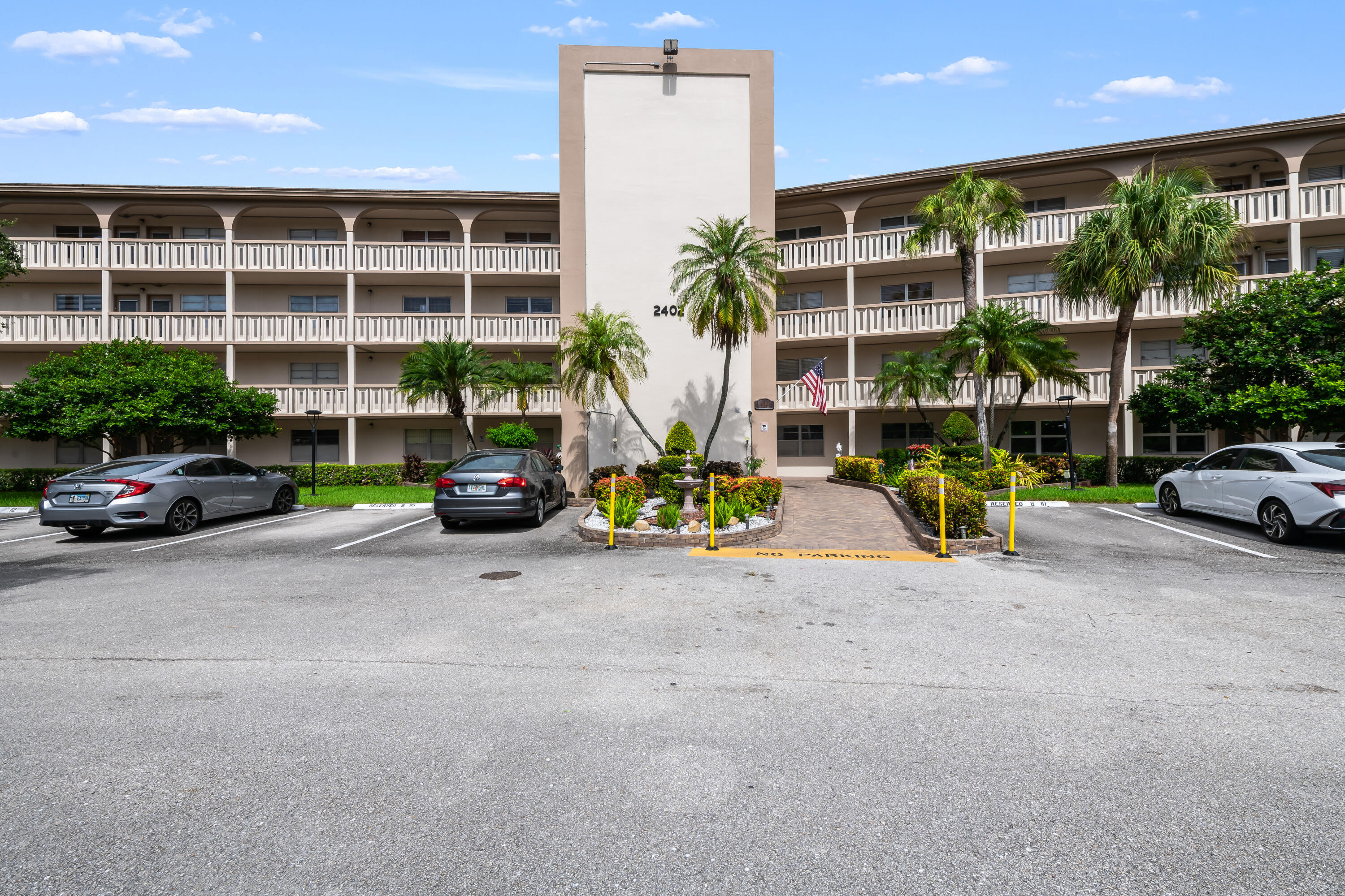 2402 ANTIGUA Circle C2, Coconut Creek FL 33066