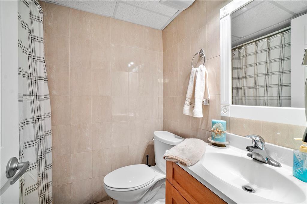 WIMBLEDON AT JACARANDA - Residential