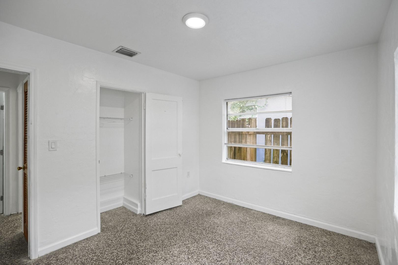 HIBISCUS GARDENS - Residential Lease