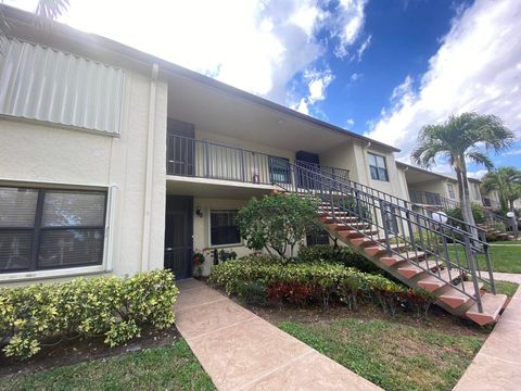 A home in Lake Worth