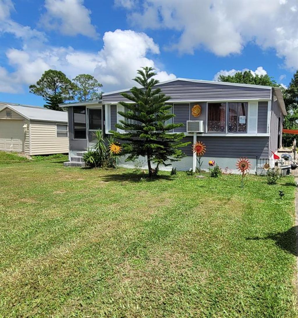 Photo of 1924 SW College Street, Stuart, FL 34997 (MLS # R10884304)