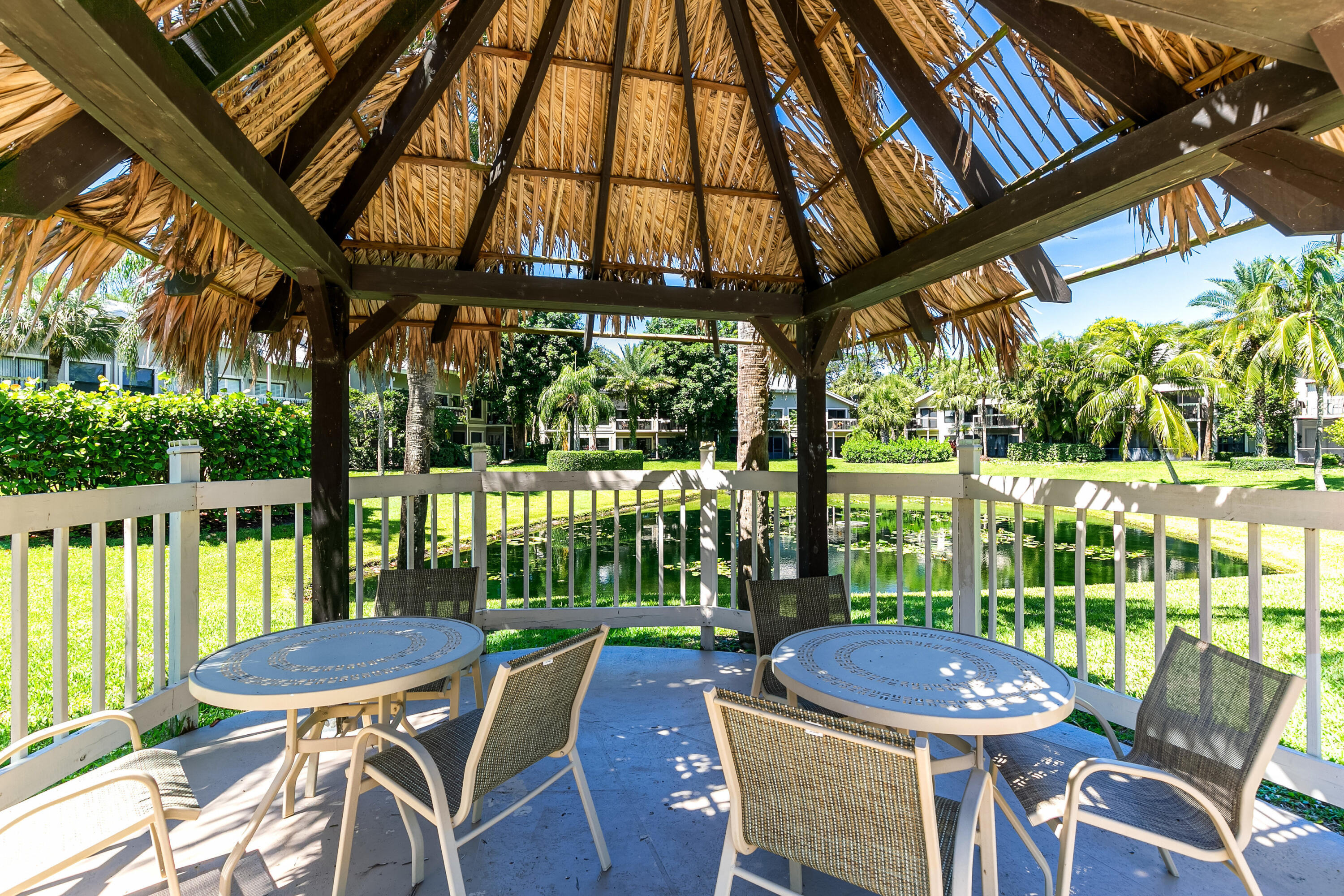 TENNIS LODGES NO 1 COND DECL FILED 4-2-79 OR3034P1 - Residential Lease